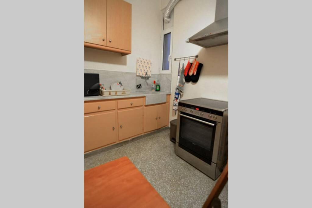 Georgia'S Cozy Apartment In Koukaki Athene Buitenkant foto